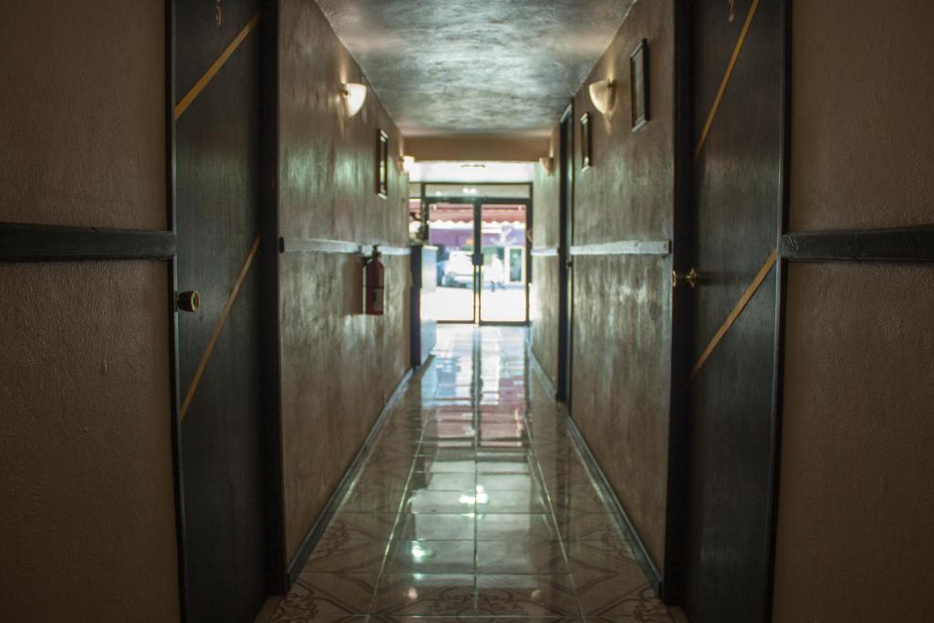 Oyo Hotel Bicentenario 탐피코 외부 사진