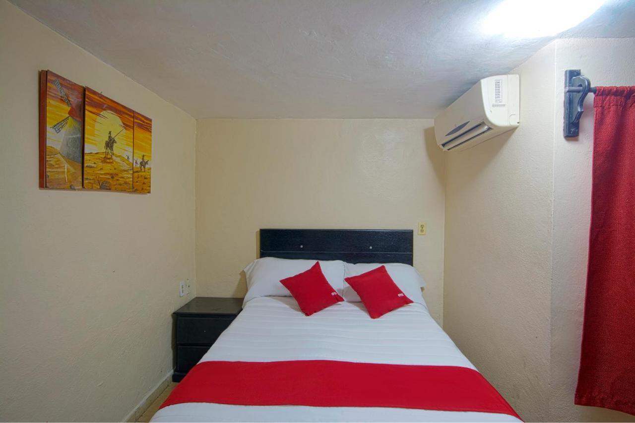 Oyo Hotel Bicentenario 탐피코 외부 사진