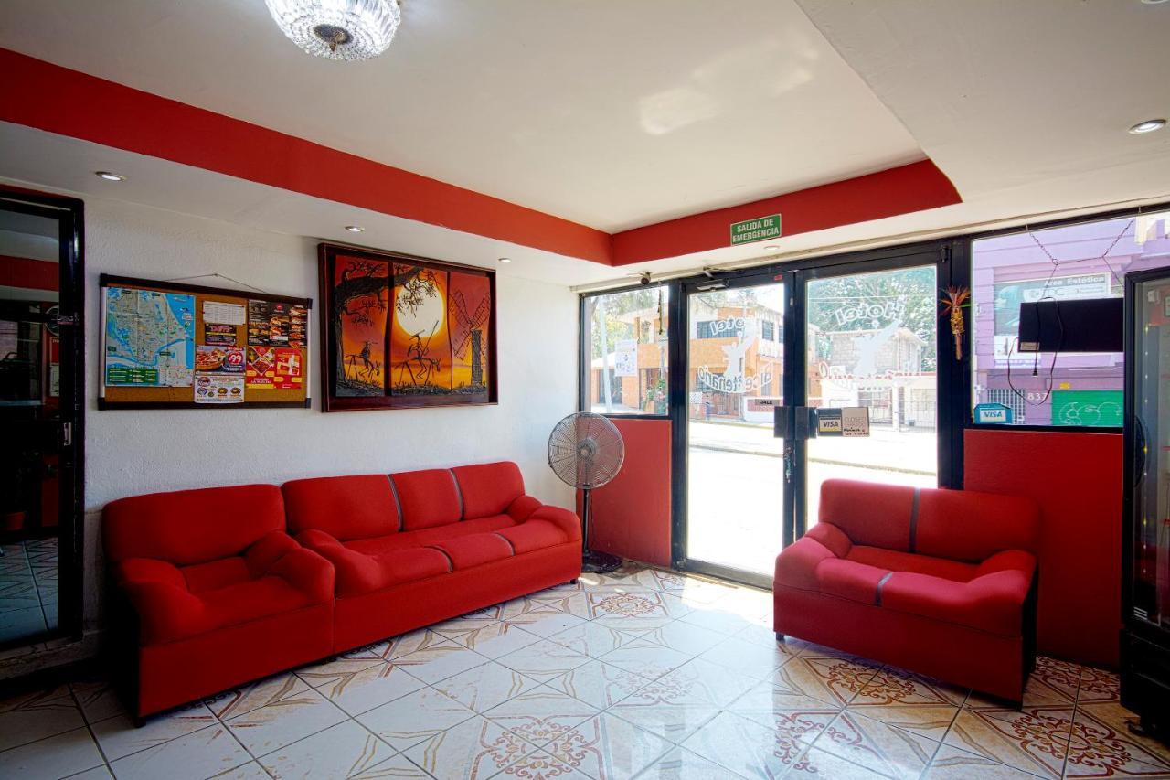 Oyo Hotel Bicentenario 탐피코 외부 사진
